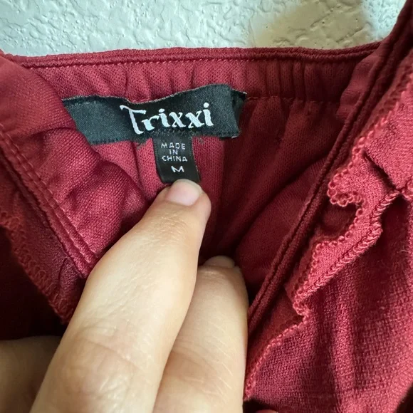 Trixxi Burgundy Sleeveless Dress - Picture 3 of 3